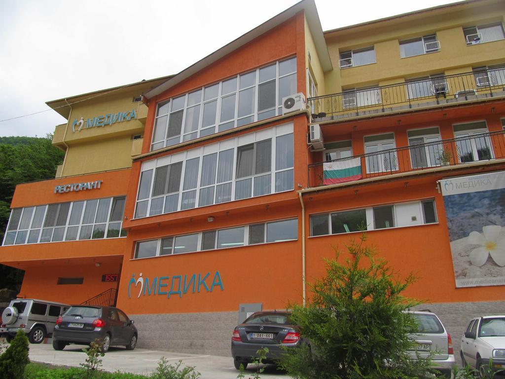 Balneo Comlex Medica Narechen Ξενοδοχείο Narechenski Bani Εξωτερικό φωτογραφία